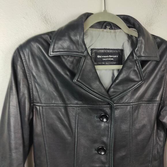 Vintage 90s Beyond Sport California Leather Jacket Womens Small Black Button Up - Picture 2 of 10